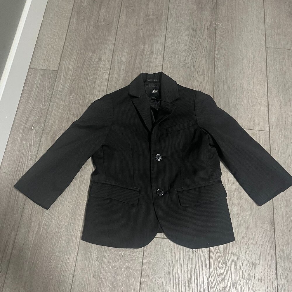 4/$10 H&M Black Pinstripe Boys Blazer Size 2-3 Size 2-3 Years